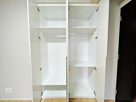 寝室収納