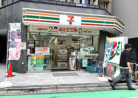 セブン-イレブン 中野駅南口店　徒歩3分
