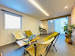 南区南沢2条2丁目　新築未入居 2LDKのリビング/ダイニング