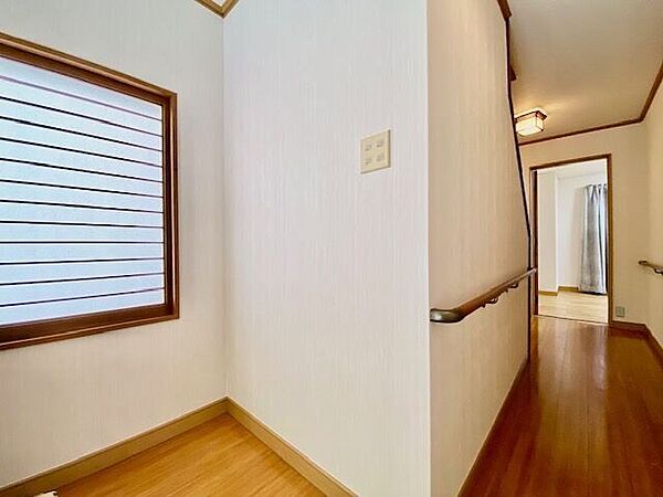 玄関を拡大表示