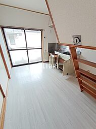 京王線 高幡不動駅 徒歩16分の賃貸アパート 2階2DKのリビング/ダイニング