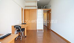 レオパレストラッド 1階1Kのリビング/ダイニング