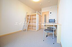 レオパレス米米 3階1Kのリビング/ダイニング