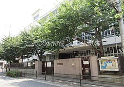 大阪市立山之内小学校 578m