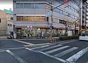 セブンイレブン大阪浜口東3丁目店 124m