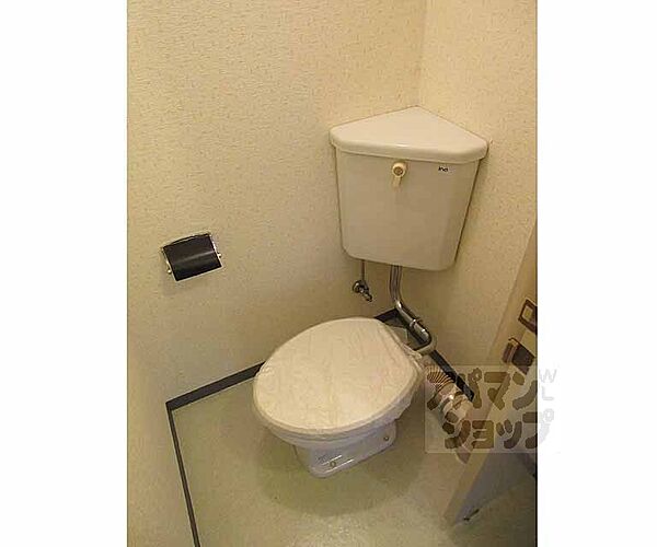 画像8:清潔感のあるトイレです