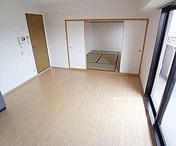 京阪本線 中書島駅 3.9kmの賃貸マンション 4階2LDKのリビング/ダイニング