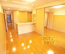 パインフィールド洛東 802 8階2LDKのリビング/ダイニング