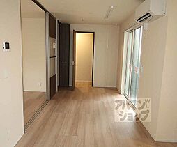 JR山陰本線 丹波口駅 徒歩3分の賃貸アパート 1階1LDKのリビング/ダイニング