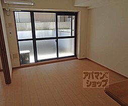 JR奈良線 六地蔵駅 徒歩26分の賃貸マンション 1階2LDKのリビング/ダイニング