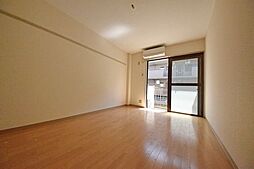 ジュネス井上 1階1Kのリビング/ダイニング