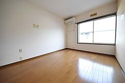 パナハイツ栗田 203 2階1Kのリビング/ダイニング