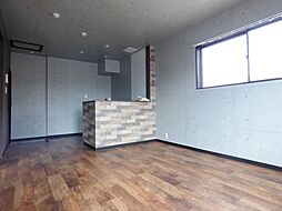 コーポレモン 201 2階1LDKのリビング/ダイニング