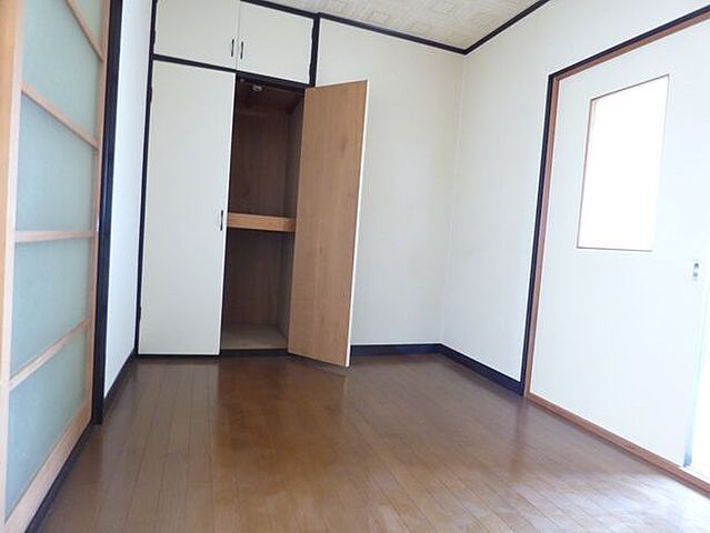 寝室