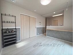 近鉄南大阪線 高田市駅 徒歩7分の賃貸アパート 1階1LDKのリビング/ダイニング