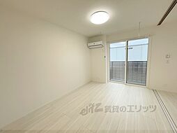 ピュアフィールド 201 1階2LDKのリビング/ダイニング