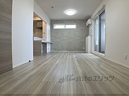 吉勇 101 1階2LDKのリビング/ダイニング