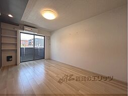 ガルデニア　II 3階1Kのリビング/ダイニング