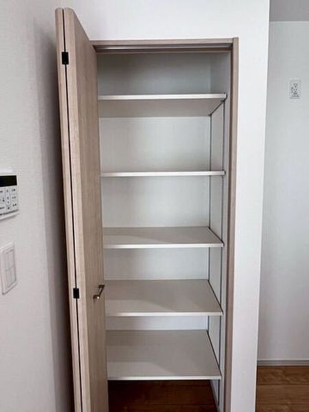収納
