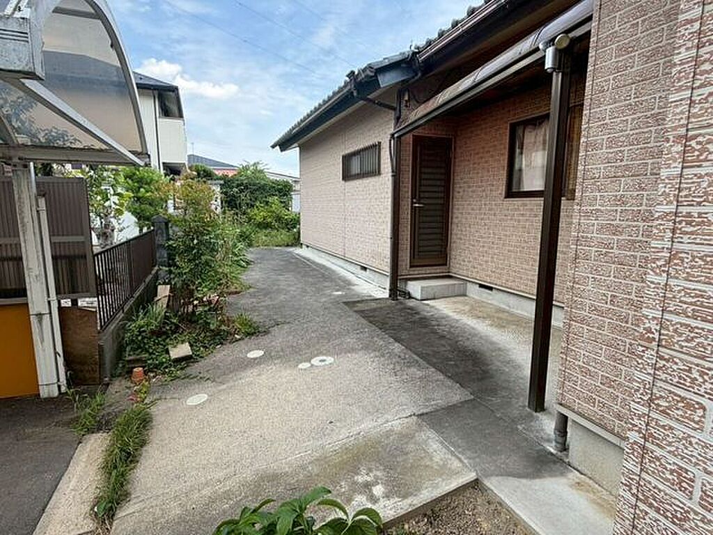 detached 岐阜県不破郡垂井町綾戸1084番14、11、15、2、3