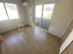 都営新宿線 瑞江駅 徒歩11分の賃貸アパート 2階1LDKのリビング/ダイニング