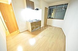 北総鉄道 新柴又駅 徒歩4分の賃貸アパート 1階ワンルームのリビング/ダイニング