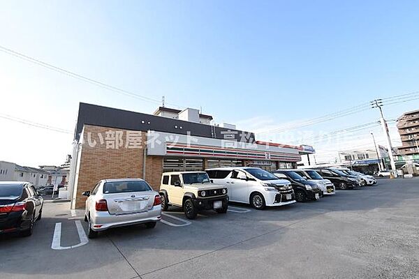 セブンイレブン高松上福岡町店385m