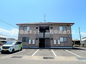 サンライズ・クニタ 101 ｜ 香川県木田郡三木町大字田中（賃貸アパート1LDK・1階・42.10㎡） その1