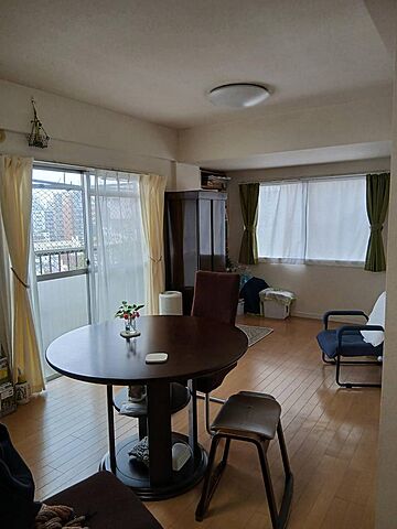 リビング/ダイニング サンパークマンション鶯谷 8階/-