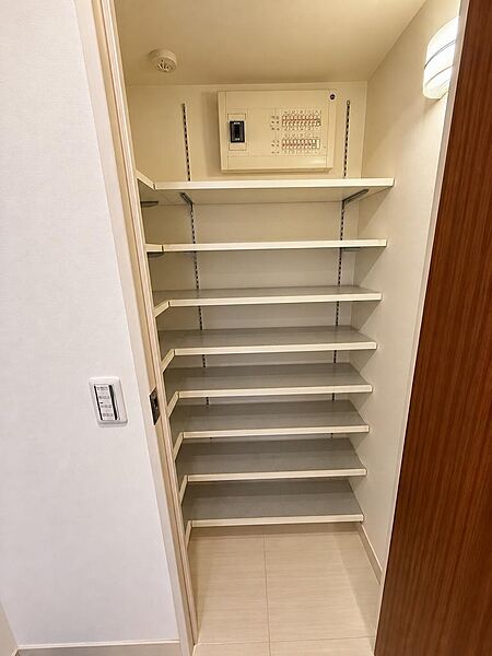 収納