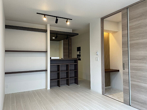 ブラウンコート_内装_3