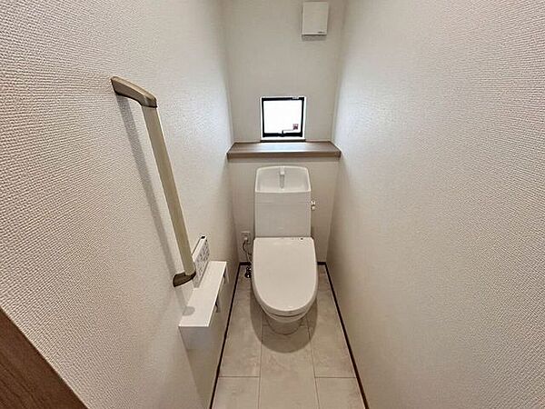 トイレを拡大表示