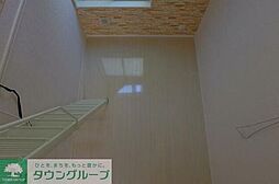 ユナイト衣笠ロジャー・スペリー 102 1階ワンルームのリビング/ダイニング