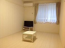 クレイノイーストベル 103 1階1Kのリビング/ダイニング