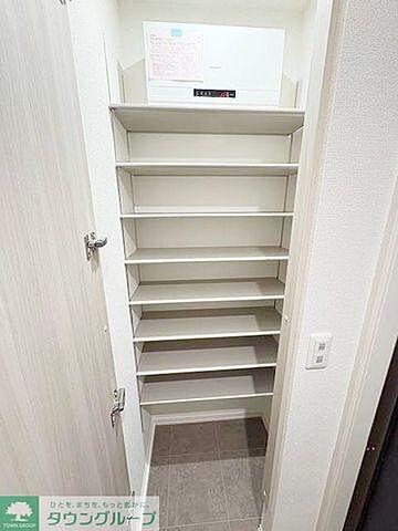 収納