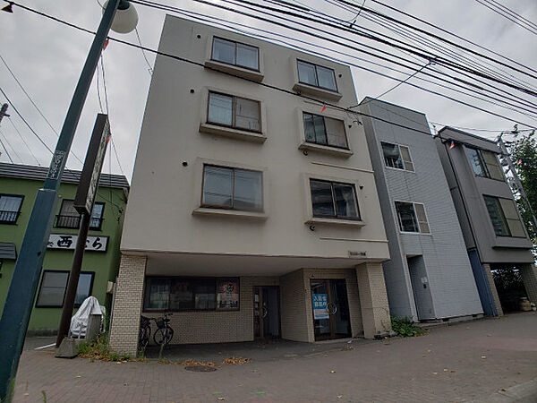 画像2:札幌市中央区北2条東「マジェスティーズ札幌」