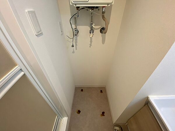 画像18:洗濯機はこちらの専用スペースに置けます！
