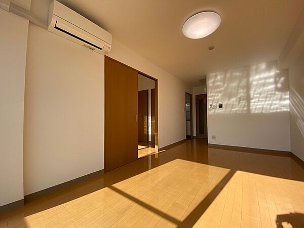 画像3:日当たりが良くて心地よく過ごせそうなお部屋です。