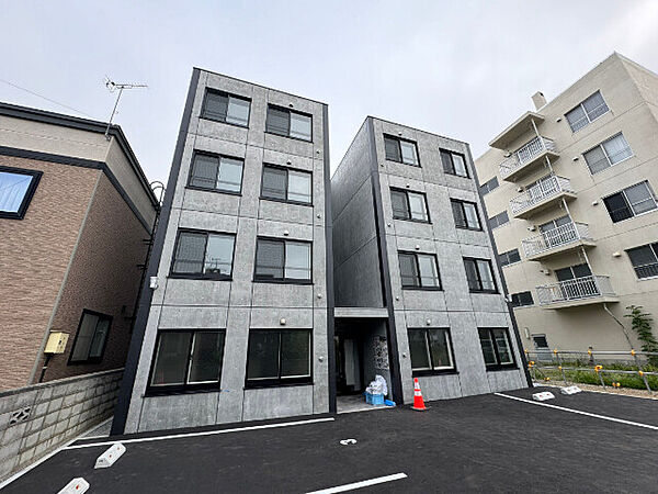 北海道札幌市東区北十二条東2丁目(賃貸マンション1LDK・4階・33.00㎡)の写真 その1