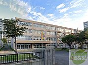札幌市立平岸小学校 872m