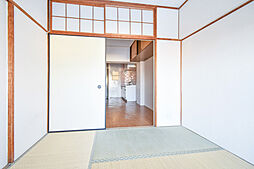 UR津島 2階2DKのリビング/ダイニング