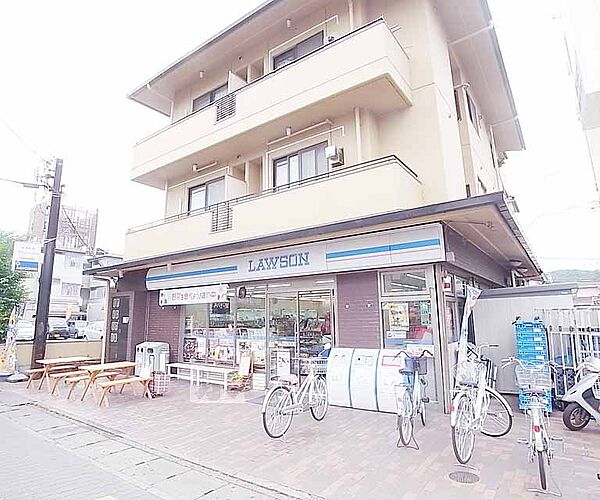 画像30:ローソン大鷺店まで41m ちょっとした飲食スペースもあります。