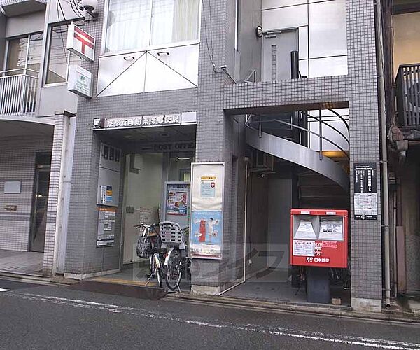 画像14:京都新町蛸薬師郵便局まで32m 昔ながらの京町屋が並ぶ一角
