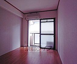 第3ロイヤルハイツ 105 1階1DKのリビング/ダイニング