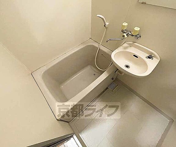 浴室