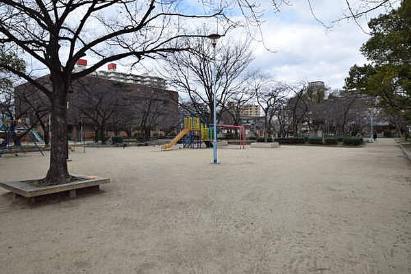 画像29:【公園】土佐公園まで987ｍ