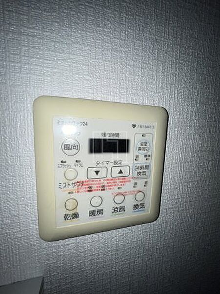画像11:南堀江プライマリーワン　浴室換気乾燥暖房機