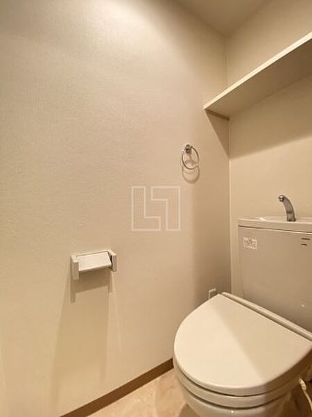 画像9:CQレジデンス大阪WEST　トイレ