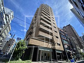 フォレステージュ北堀江  ｜ 大阪府大阪市西区北堀江1丁目（賃貸マンション1LDK・13階・60.03㎡） その1