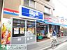 周辺：ビッグ・エー横浜潮田町店 徒歩4分。その他小売店 310m